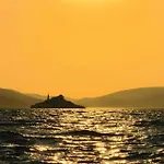 Cozy In With Sauna Τρογκίρ