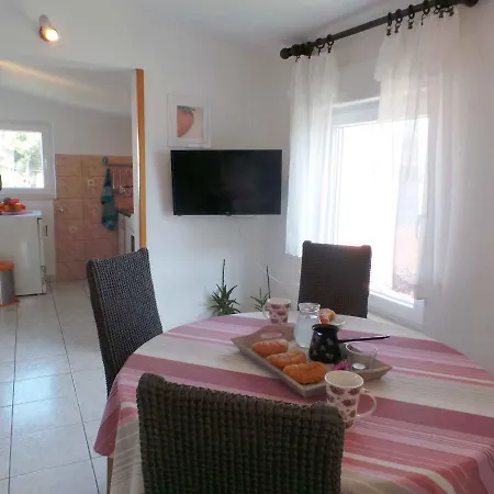 1 Bedroom Amazing In Trogir