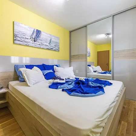 Apartment 1 Bedroom Amazing In