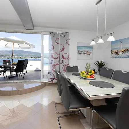 Cozy In With Sauna Apartman