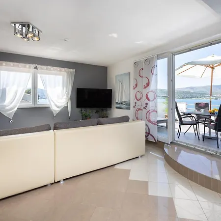 Cozy In With Sauna * Trogir