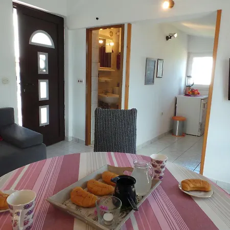 Cozy In With Sauna Apartman *