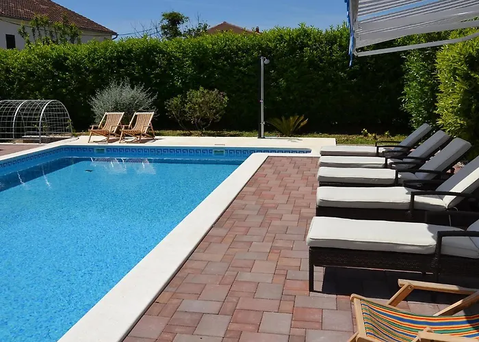 Appartement Cozy In With Sauna Trogir