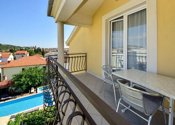 Appartement Cozy In With Sauna Trogir