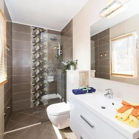 Cozy In With Sauna Апартаменти *
