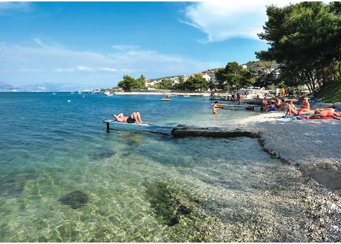 Апартаменти Cozy In With Sauna